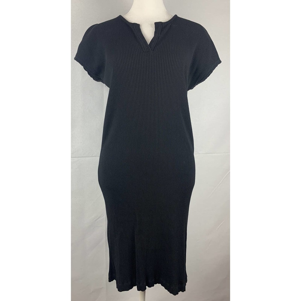 Amour Vert, Ribbed Knit Cotton Dress Short Sleeve Medium Black Scoop V Neck